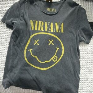 Nirvana tee